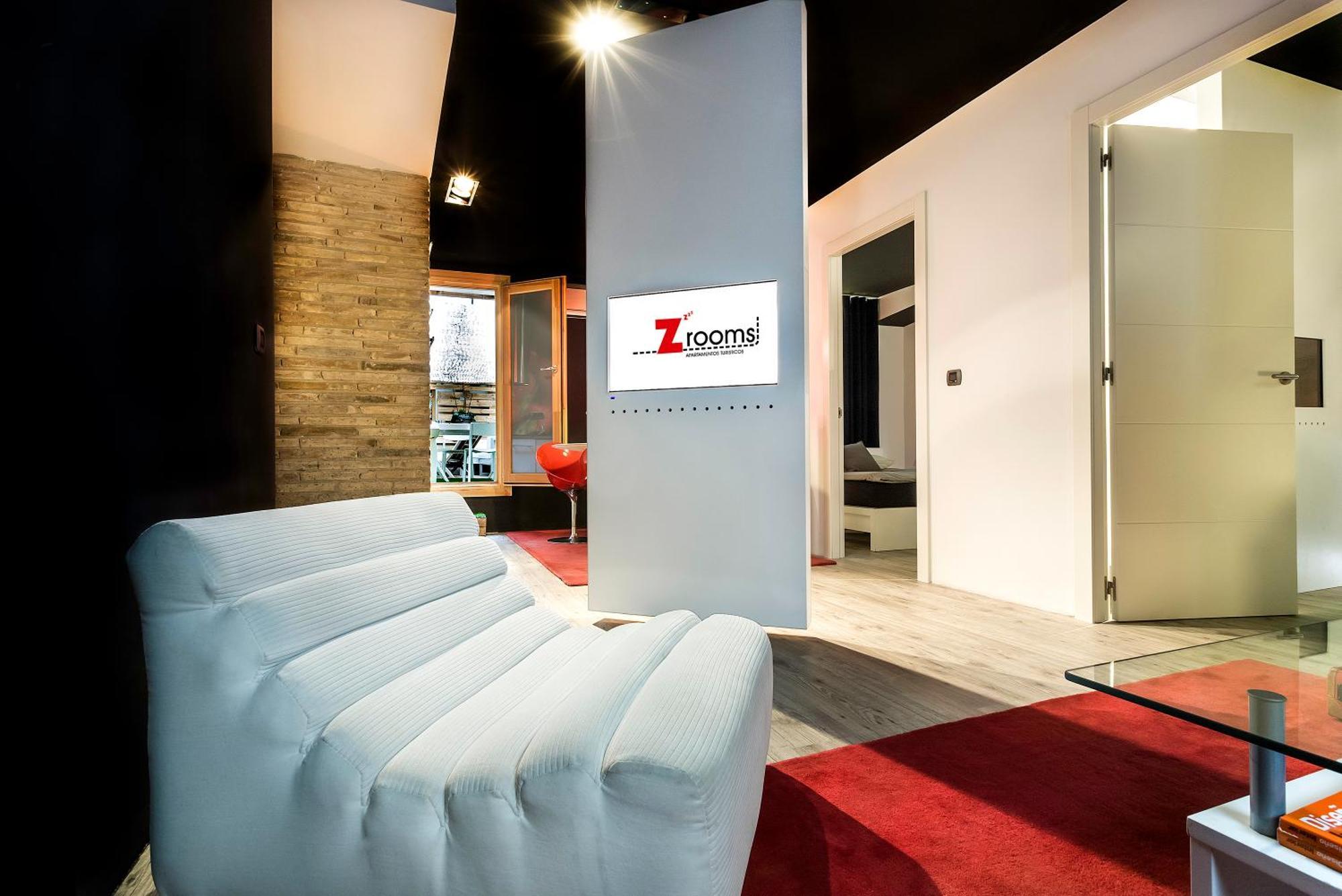 Zrooms&Suites Hostel Boutique سرقسطة الغرفة الصورة