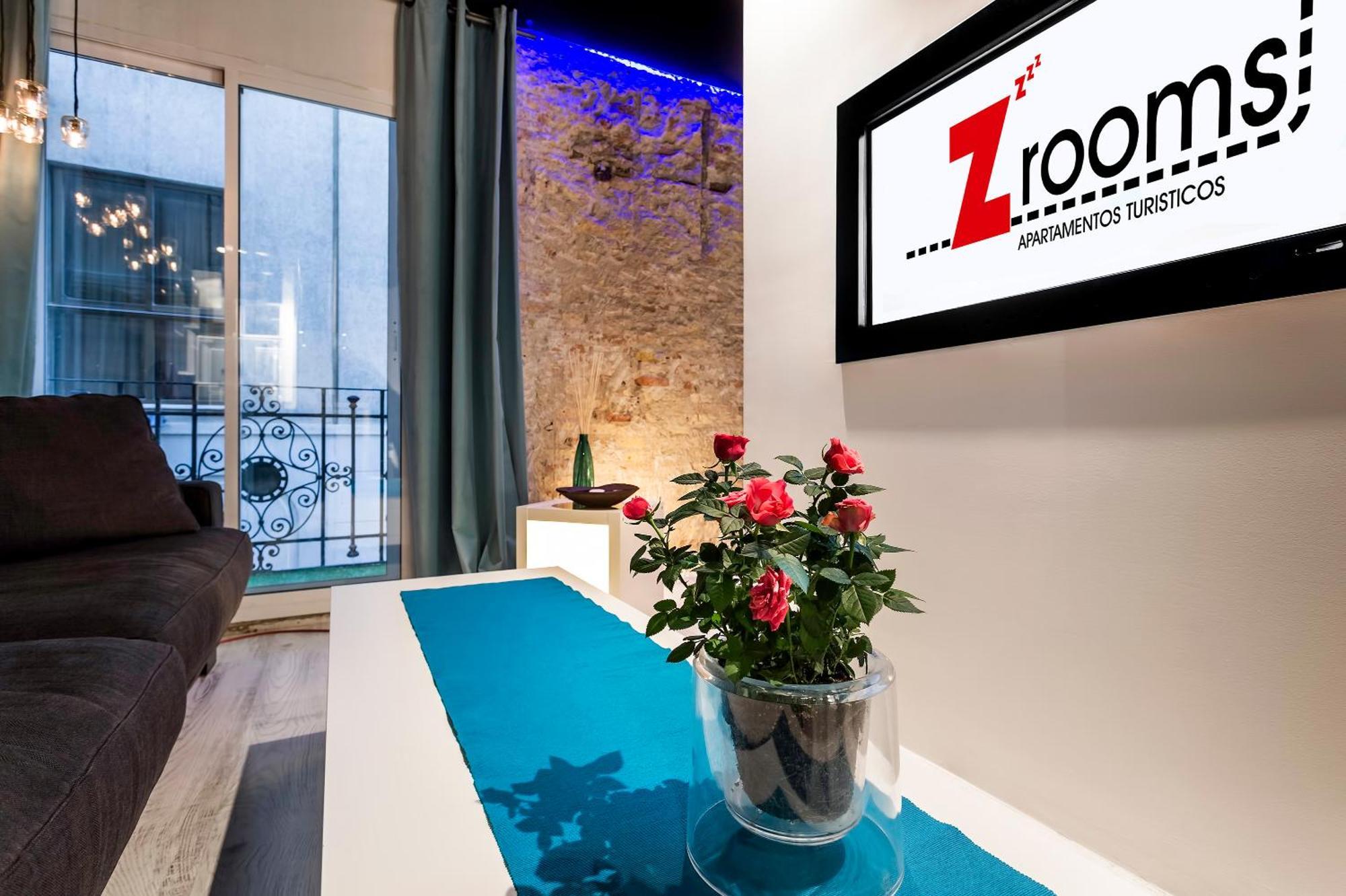 Zrooms&Suites Hostel Boutique سرقسطة الغرفة الصورة